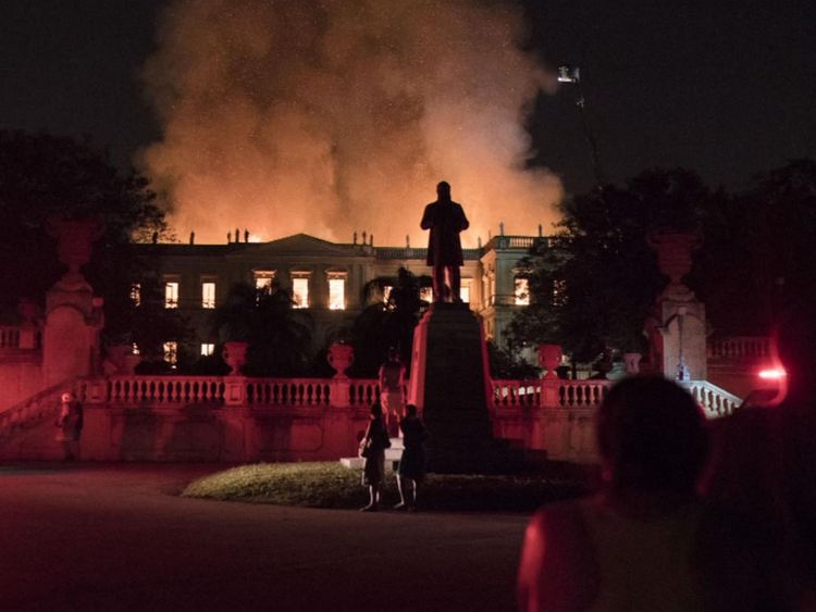 O museu está alojado em um palácio onde a família real portuguesa viveu no século XIX